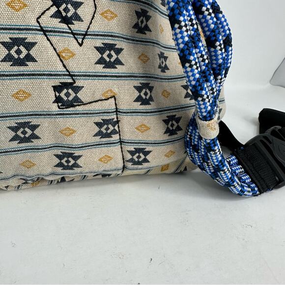 KAVU full size Rope bag Back Pack Day Pack - Native southwest - Picture 5 of 8